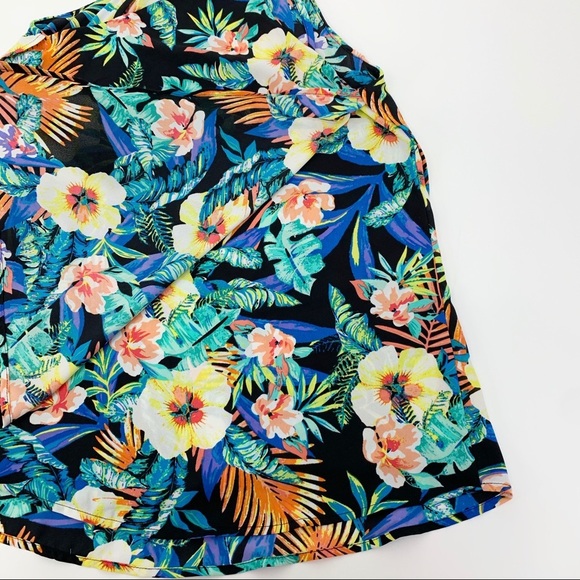 Decree Halter Top XS Floral Tropical Multicolor Summer Beach Vacation Island - Picture 7 of 10